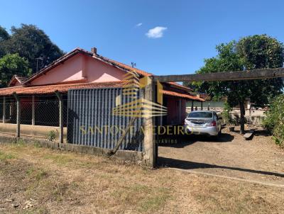 Casa para Venda, em Pouso Alegre, bairro Chaves, 3 dormitrios, 1 banheiro, 1 vaga