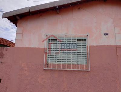 Casa para Venda, em Barretos, bairro Nogueira, 2 dormitrios, 1 banheiro, 1 vaga