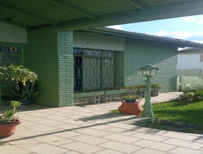 Casa para Venda, em Lages, bairro Centro, 4 dormitrios, 5 banheiros, 2 sutes, 2 vagas