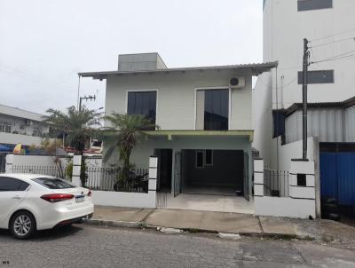 Casa para Venda, em Itaja, bairro Cidade Nova, 3 dormitrios, 3 banheiros, 1 sute, 2 vagas