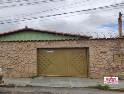 Casa para Venda, em Montes Claros, bairro BAIRRO ALTO SO JOO!, 3 dormitrios, 1 banheiro, 1 sute, 2 vagas