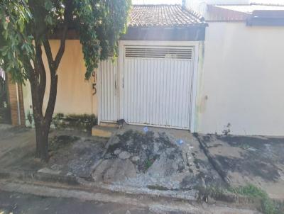 Casa para Venda, em Lins, bairro Residencial dos Comercirios, 3 dormitrios, 2 sutes