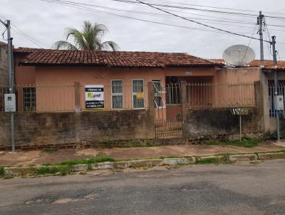Casa para Venda, em Vrzea Grande, bairro Cristo Rei, 3 dormitrios, 1 banheiro, 1 vaga