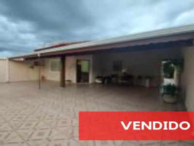 Casa para Venda, em Jaguarina, bairro Jardim Europa, 2 dormitrios, 1 banheiro, 3 vagas