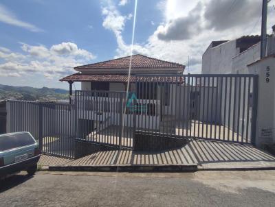 Casa para Venda, em Campo Belo, bairro Jardim Brasil Vilela, 5 dormitrios, 3 banheiros, 2 sutes, 4 vagas