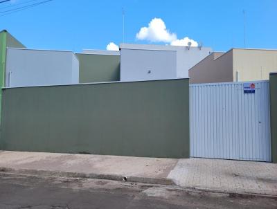 Casa para Venda, em Leme, bairro Jardim Serelepe, 2 dormitrios, 1 banheiro, 1 sute, 2 vagas