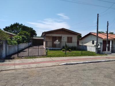 Casa para Venda, em Sombrio, bairro São Pedro, 2 dormitórios, 1 banheiro, 1 vaga