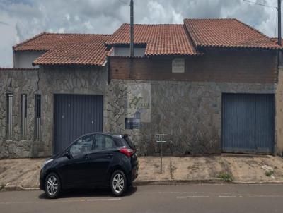 Casa para Venda, em Franca, bairro Jardim Aviao, 3 dormitrios, 1 banheiro, 1 sute, 3 vagas