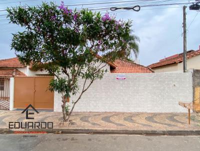 Casa para Venda, em Leme, bairro Centro, 2 dormitrios, 1 banheiro, 1 vaga