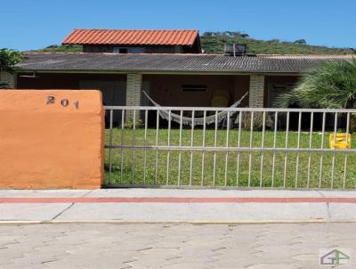 Casa para Venda, em Imbituba, bairro Vila Esperana, 2 dormitrios, 2 banheiros, 2 vagas