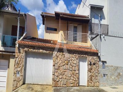 Casa para Venda, em Poos de Caldas, bairro Jardim Amaryllis, 3 dormitrios, 2 banheiros, 1 sute, 2 vagas