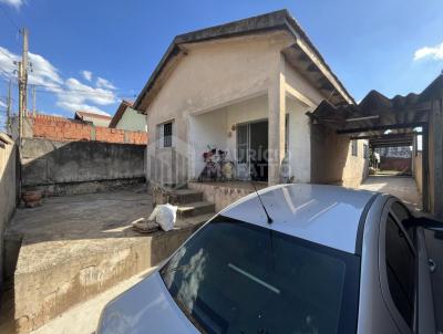 Casa para Venda, em Limeira, bairro Parque Hippolyto, 3 dormitrios, 1 banheiro, 2 vagas