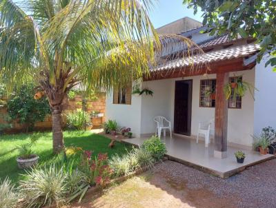 Casa para Venda, em Lucas do Rio Verde, bairro Parque das Araras, 2 dormitrios, 1 banheiro