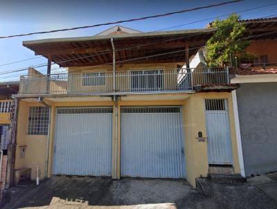 Casa para Venda, em Poos de Caldas, bairro Santo Andr, 3 dormitrios, 2 banheiros, 1 sute, 4 vagas
