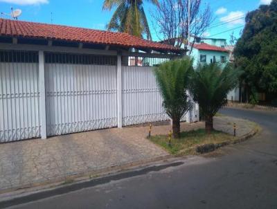 Casa para Venda, em Braslia, bairro Guar I, 3 dormitrios, 2 banheiros, 1 sute, 5 vagas