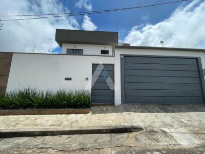 Casa para Venda, em Poos de Caldas, bairro Parque Vivaldi Leite Ribeiro, 3 dormitrios, 1 banheiro, 2 sutes, 3 vagas