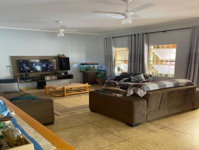 Casa para Venda, em Uberaba, bairro Jos Barbosa, 3 dormitrios, 2 banheiros, 1 sute, 2 vagas
