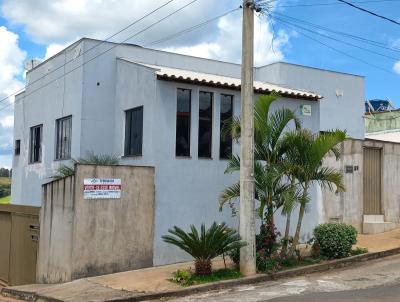 Casa para Venda, em Santo Antnio do Amparo, bairro Portal Bosque, 5 dormitrios, 2 banheiros, 1 sute, 2 vagas