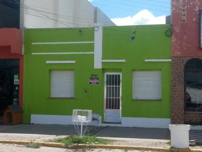Casa para Locação, em Santa Vitória do Palmar, bairro CENTRO, 2 dormitórios, 1 banheiro