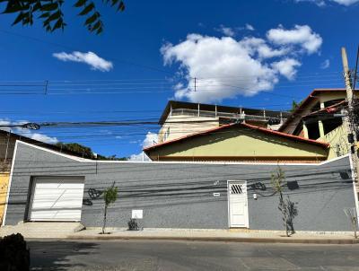 Casa para Venda, em Montes Claros, bairro So Jos, 3 dormitrios, 4 banheiros, 1 sute, 4 vagas