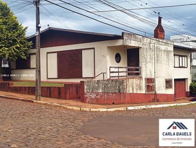 Casa para Venda, em Carazinho, bairro Santo Antonio, 4 dormitrios, 2 banheiros, 2 vagas