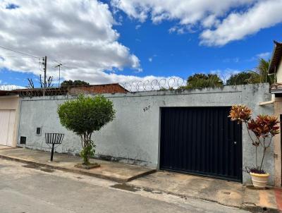 Casa para Venda, em Montes Claros, bairro So Judas, 3 dormitrios, 1 banheiro, 6 vagas