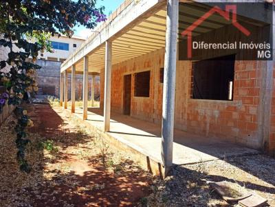 Casa para Venda, em Esmeraldas, bairro Ferno Dias, 3 dormitrios, 2 banheiros, 1 sute, 8 vagas
