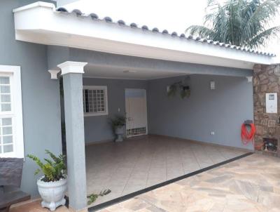 Casa para Venda, em Presidente Prudente, bairro Parque Residencial Servantes, 3 dormitrios, 3 banheiros, 1 sute, 2 vagas