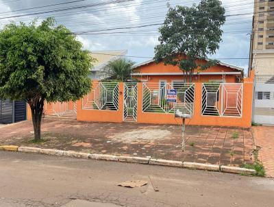 Casa para Locao, em Ponta Por, bairro Centro, 4 dormitrios, 2 banheiros, 1 sute, 4 vagas