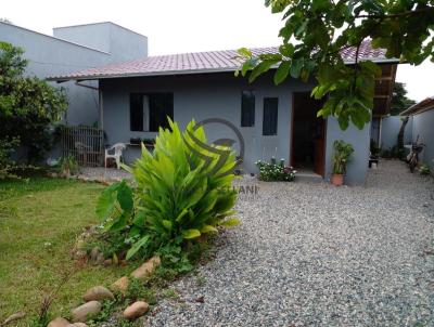 Casa para Venda, em , bairro Do Ubatuba, 2 dormitrios, 3 banheiros, 2 sutes