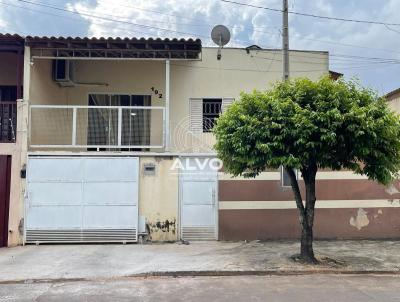 Casa / Sobrado para Venda, em Marlia, bairro Ncleo Habitacional Nova Marlia, 4 dormitrios, 2 banheiros, 2 vagas