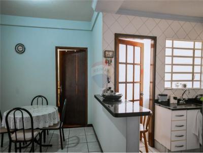 Apartamento para Venda, em Pouso Alegre, bairro MEDICINA, 3 dormitrios, 2 banheiros, 1 sute