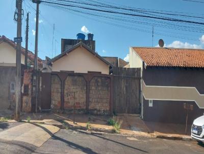 Casa para Venda, em Macatuba, bairro Macatuba, 2 dormitrios, 2 banheiros