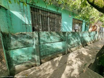 Casa para Venda, em Cataguases, bairro Vila Minalda, 2 dormitrios, 1 banheiro