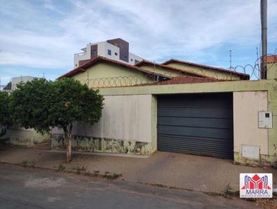 Casa para Venda, em Montes Claros, bairro BAIRRO AUGUSTA MOTA, 6 dormitrios, 3 banheiros, 1 sute, 3 vagas