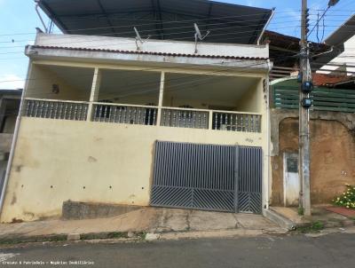Casa para Venda, em Cataguases, bairro Jardim Bandeirantes II, 3 dormitrios, 2 banheiros, 1 vaga
