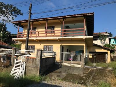 Casa para Venda, em Guaramirim, bairro Ilha da Figueira, 3 dormitrios, 1 banheiro, 1 vaga