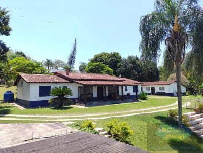 Stio para Venda, em Araoiaba da Serra, bairro Recanto Rio Verde, 4 dormitrios, 2 banheiros, 2 sutes