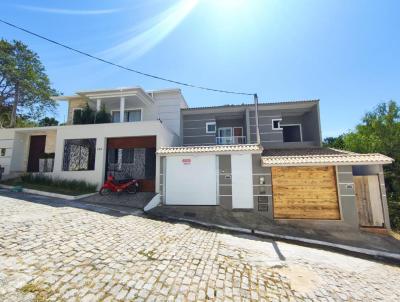 Casa para Venda, em Maca, bairro Glria, 2 dormitrios, 3 banheiros, 2 sutes, 1 vaga