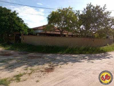 Casa Plana/Usada para Venda, em Saquarema, bairro Vila Tur, 4 dormitórios, 5 banheiros, 1 suíte, 10 vagas