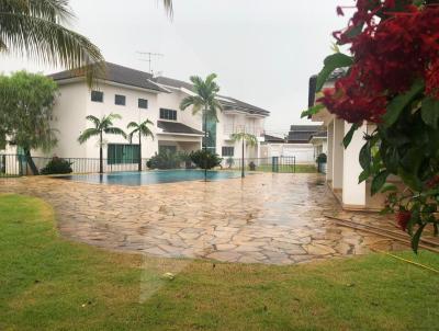 Casa para Venda, em Rio Verde, bairro Parque Solar do Agreste, 4 dormitrios, 6 banheiros, 2 sutes, 4 vagas