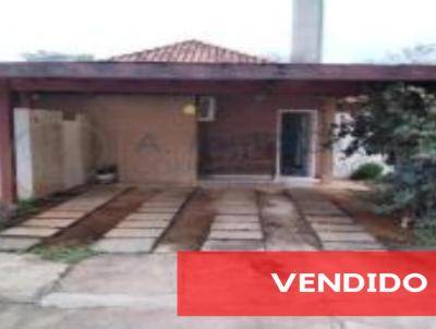 Casa em Condomnio para Venda, em Jaguarina, bairro VARGEO, 3 dormitrios, 2 banheiros, 1 sute