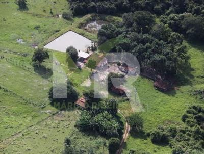 Fazenda para Venda, em Pontalina, bairro Zona Rural, 2 dormitrios, 2 banheiros, 2 vagas