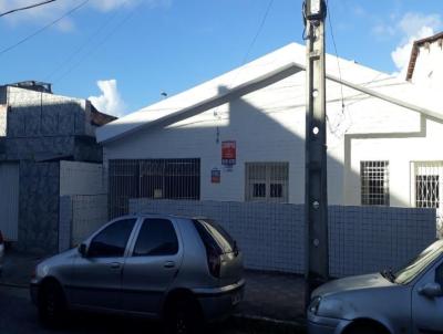 Casa para Venda, em Campina Grande, bairro Centro, 5 dormitórios, 2 banheiros, 3 vagas