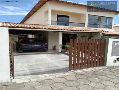 Casa para Venda, em Araruama, bairro Praa da Bandeira, 2 dormitrios, 2 banheiros, 1 vaga