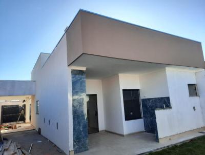Casa para Venda, em Uberlndia, bairro Minas Gerais, 3 dormitrios, 1 banheiro, 1 sute, 2 vagas