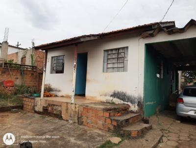 Casa para Venda, em Jaguariaíva, bairro Jardim Primavera II, 3 dormitórios, 1 banheiro, 1 vaga