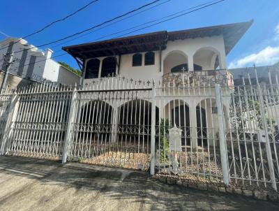 Casa para Venda, em Belo Horizonte, bairro Tupi, 4 dormitrios, 3 banheiros, 1 sute, 5 vagas