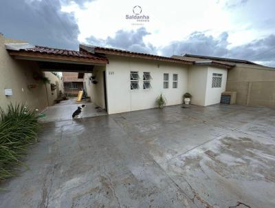 Casa para Venda, em Campo Grande, bairro Recanto dos Pssaros, 3 dormitrios, 3 banheiros, 4 vagas