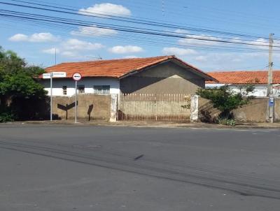 Casa para Venda, em Limeira, bairro Vila Claudia, 3 dormitórios, 1 banheiro, 1 vaga